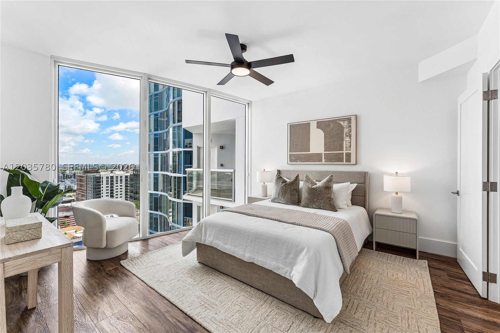 333 Las Olas Way #3503 Fort Lauderdale, FL 33301