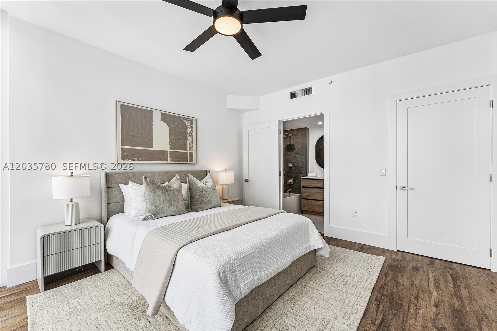 333 Las Olas Way #3503 Fort Lauderdale, FL 33301