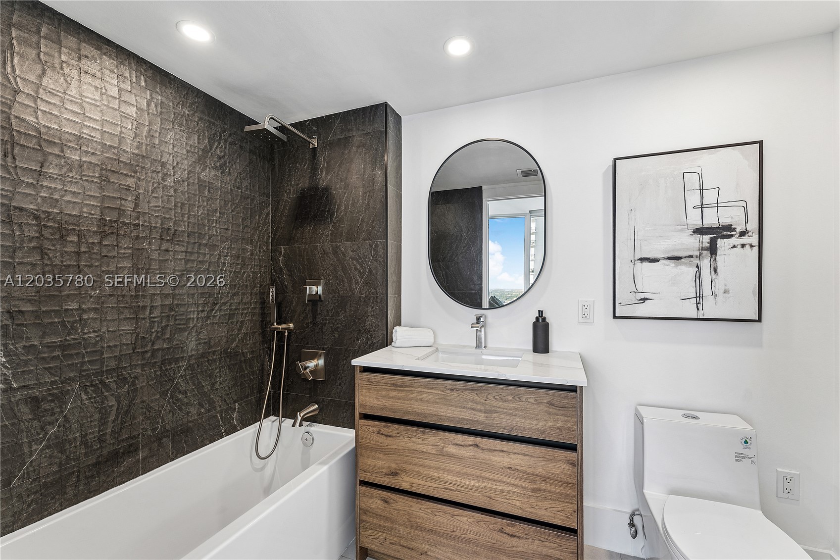 333 Las Olas Way #3503 Fort Lauderdale, FL 33301