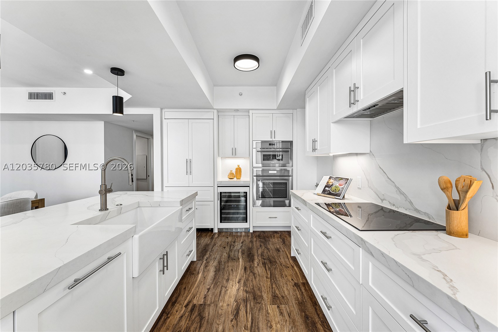 333 Las Olas Way #3503 Fort Lauderdale, FL 33301