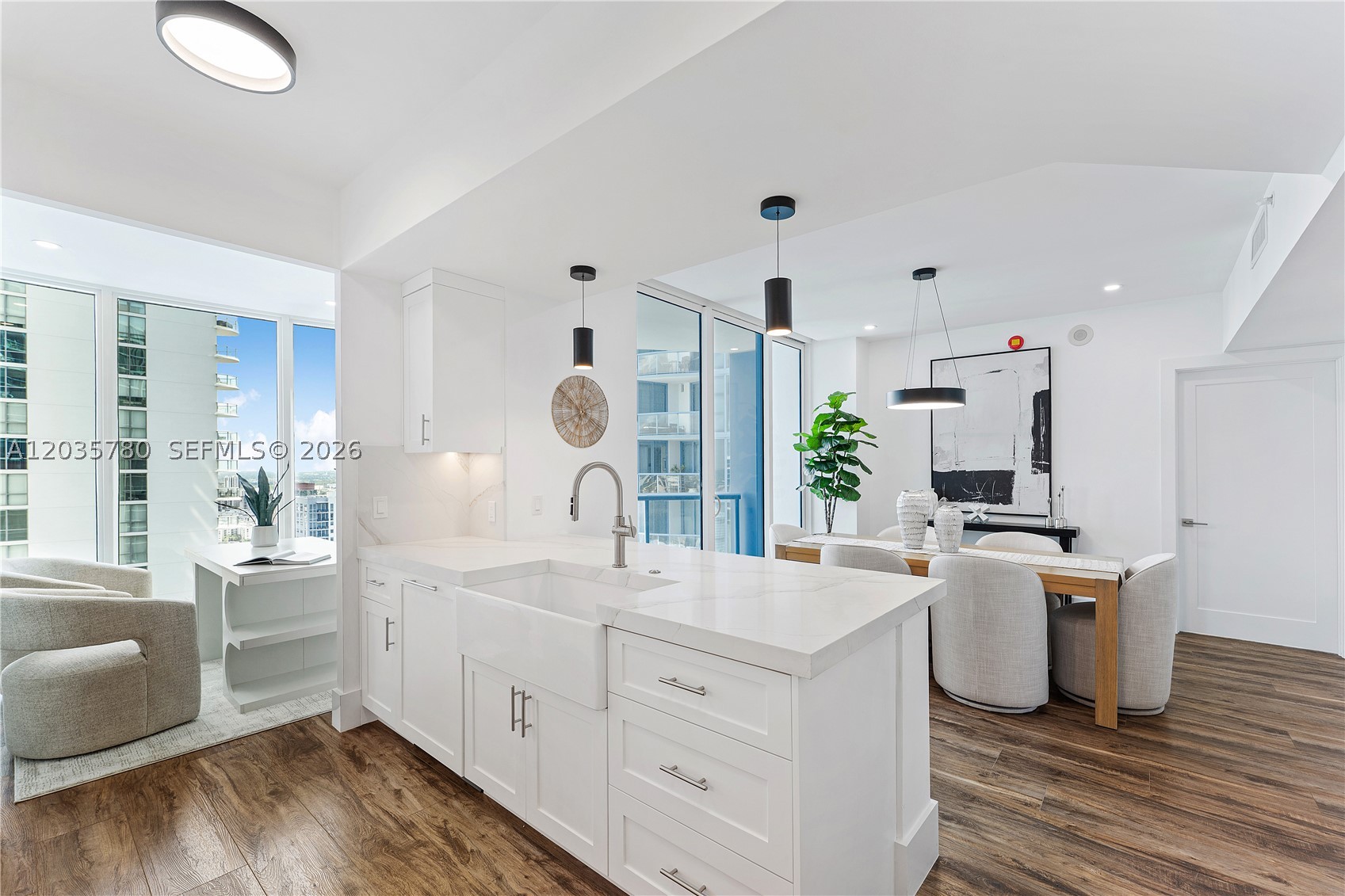 333 Las Olas Way #3503 Fort Lauderdale, FL 33301