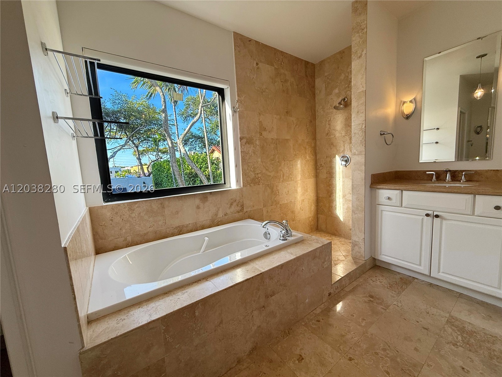 455 Amalfi Ave Coral Gables, FL 33146