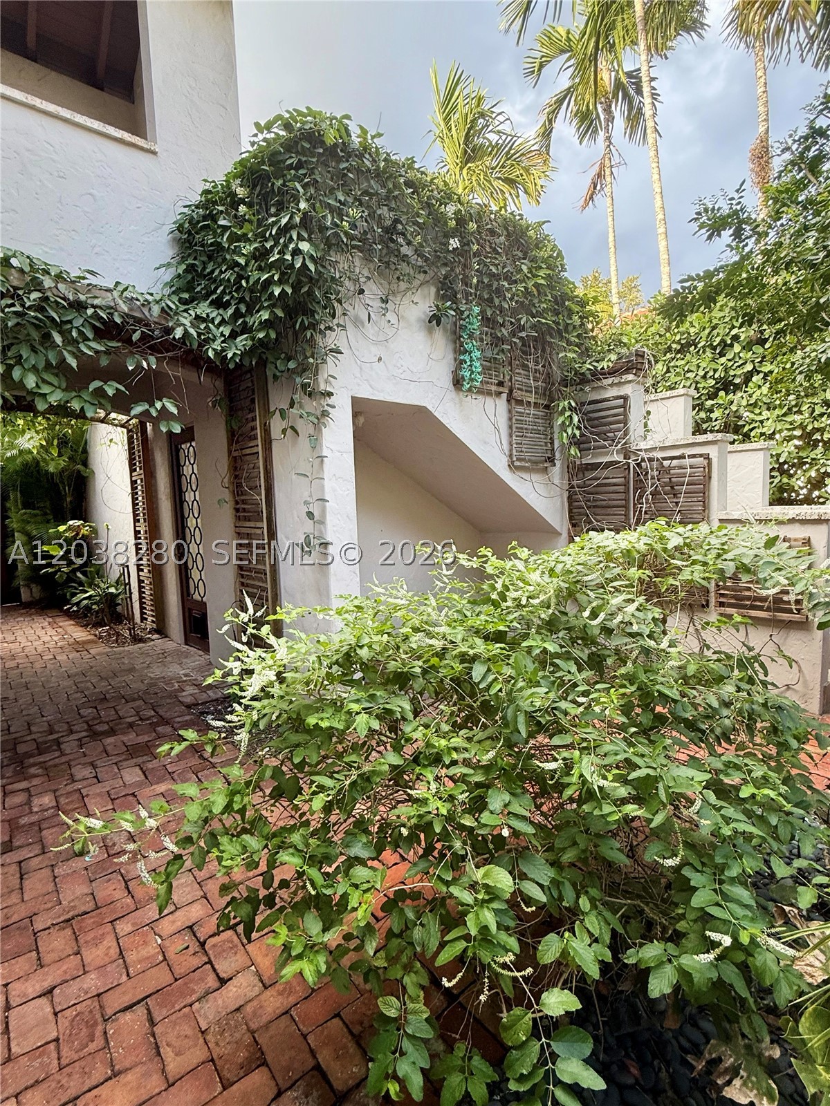 455 Amalfi Ave Coral Gables, FL 33146