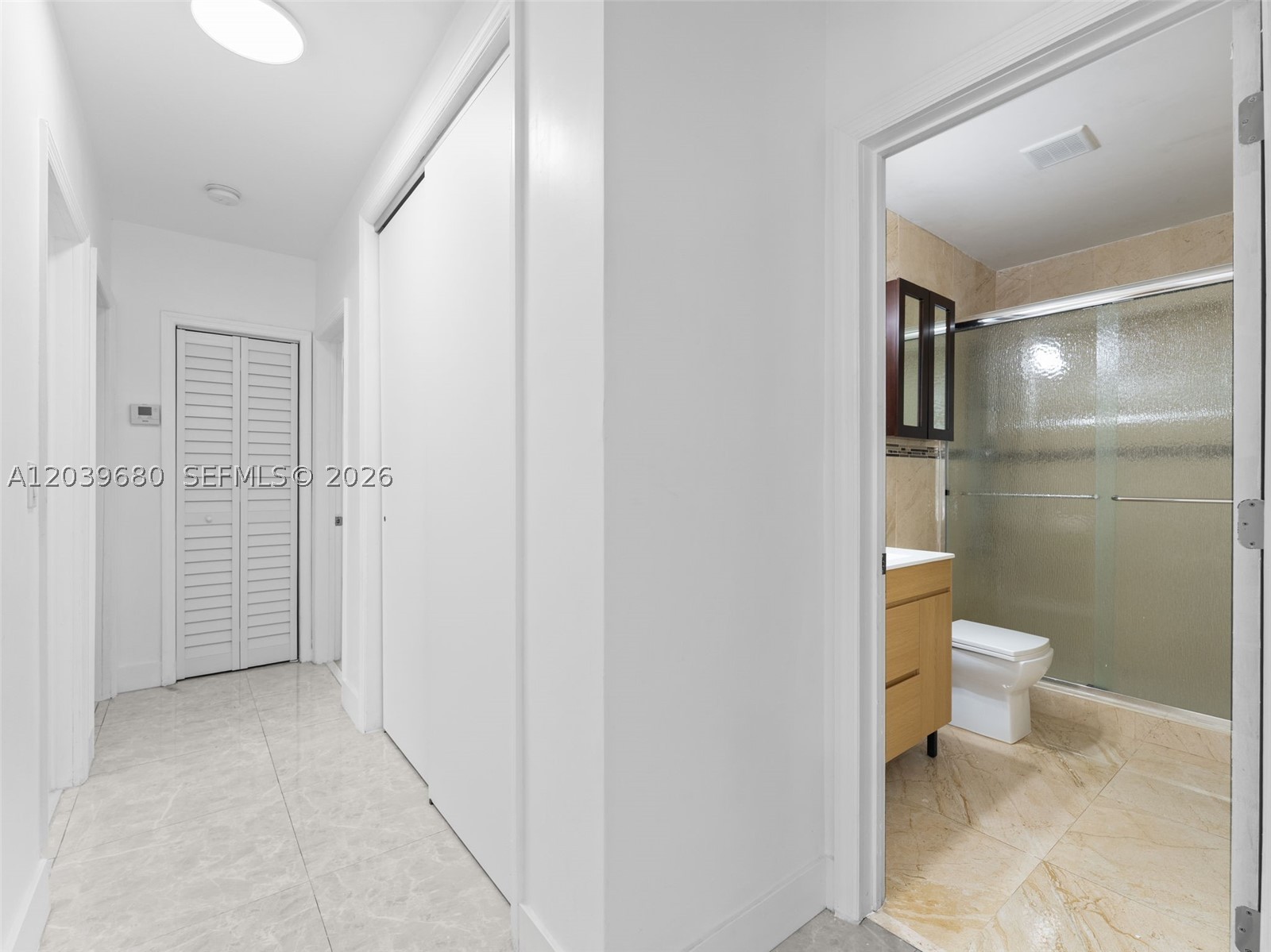 110 NE 152nd St Miami, FL 33162