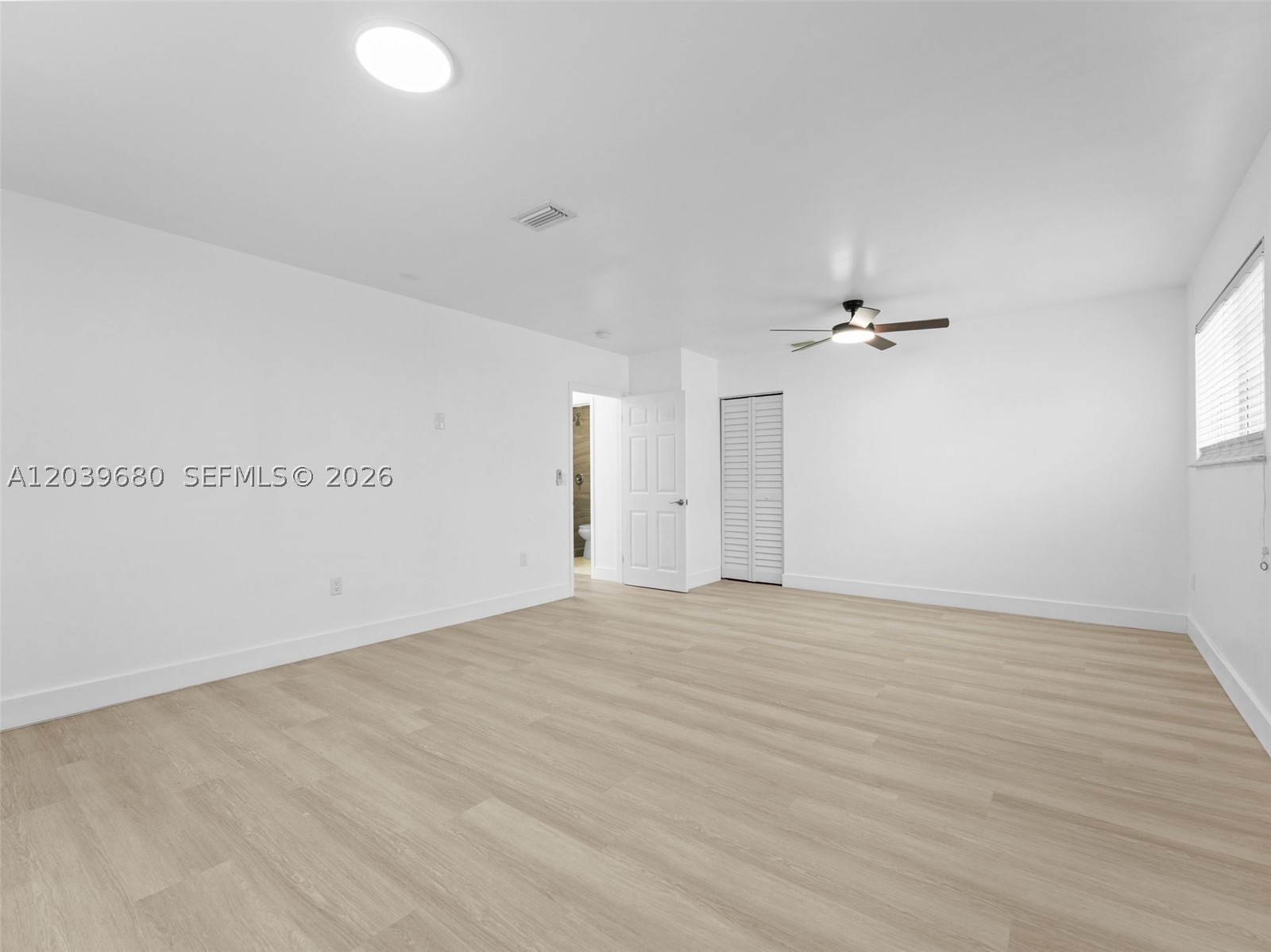 110 NE 152nd St Miami, FL 33162