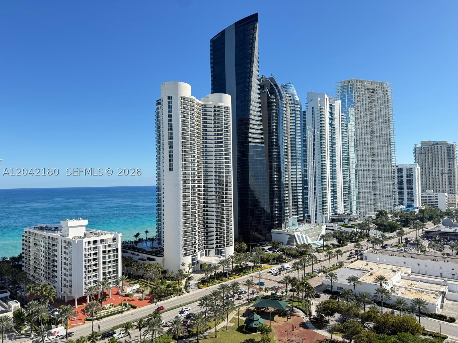 image Winston Towers 6000