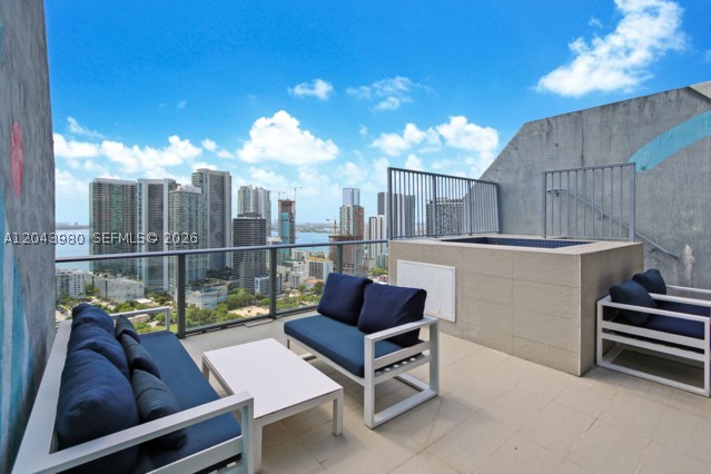 121 NE 34th St #PH3206 Miami, FL 33137