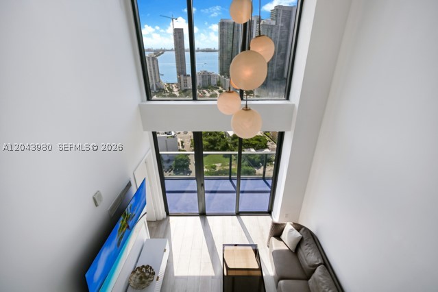 121 NE 34th St #PH3206 Miami, FL 33137