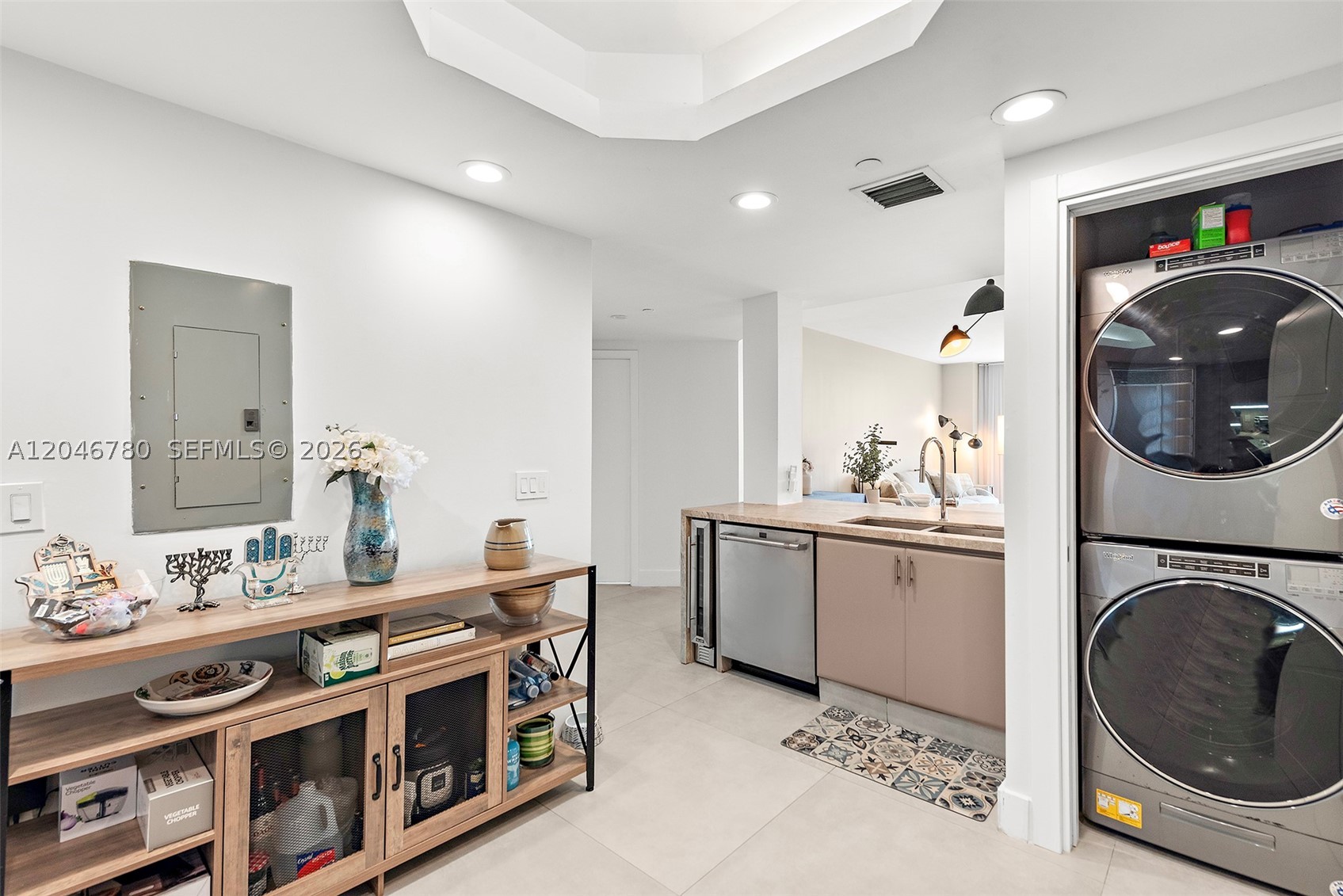 9595 Collins Ave #N10F Surfside, FL 33154