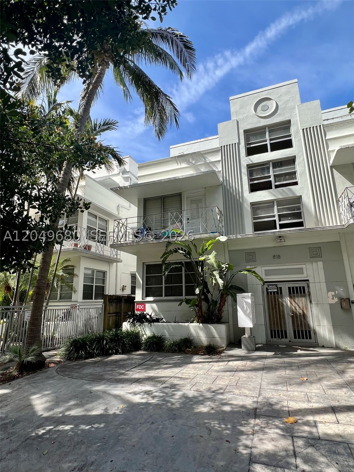 818 Pennsylvania Ave #1