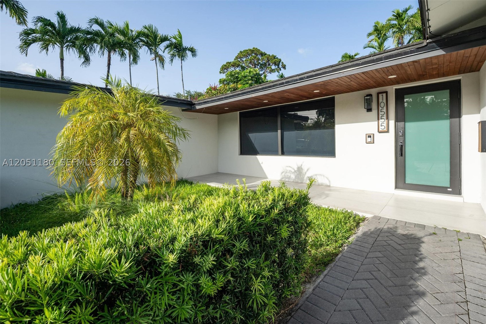10555 NE 2nd Ave Miami Shores, FL 33138