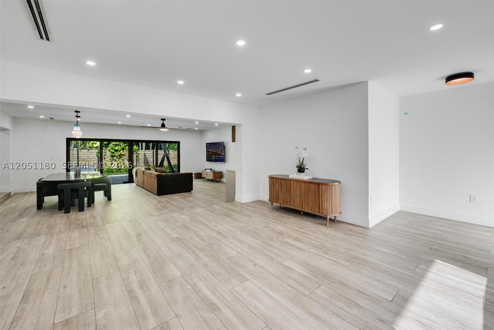 10555 NE 2nd Ave Miami Shores, FL 33138