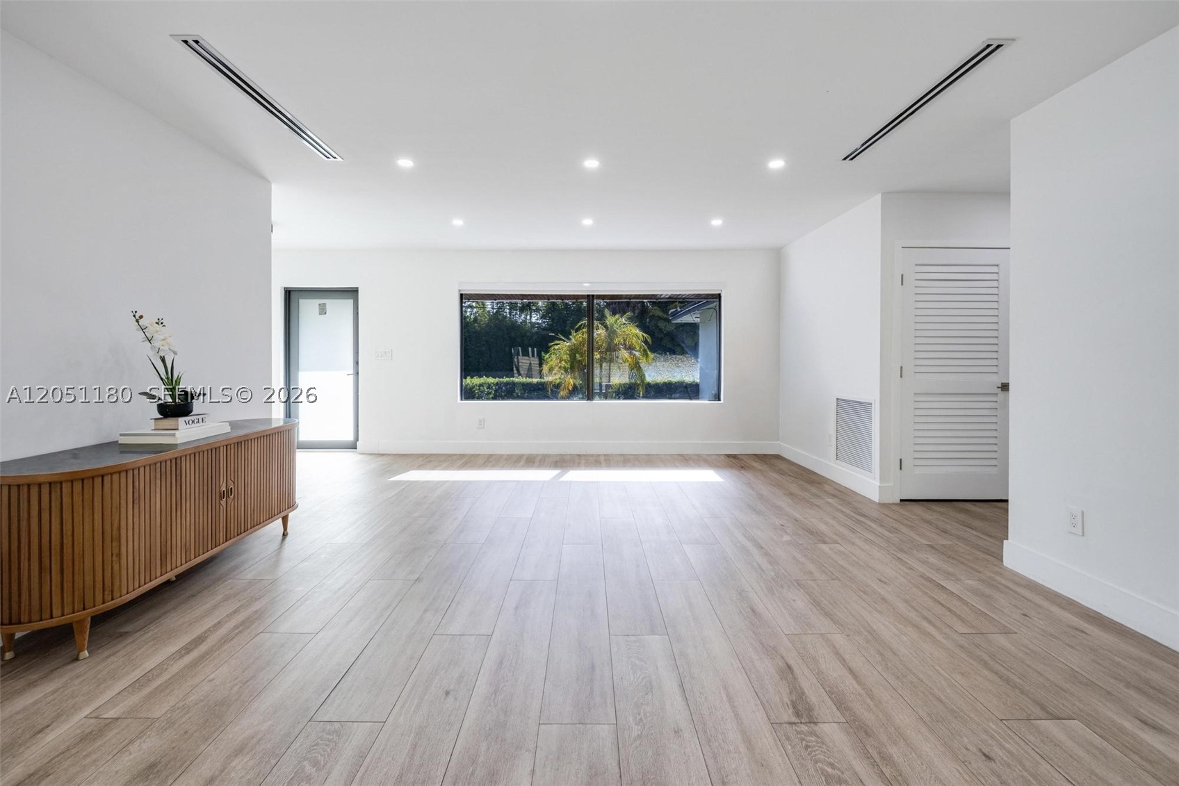 10555 NE 2nd Ave Miami Shores, FL 33138