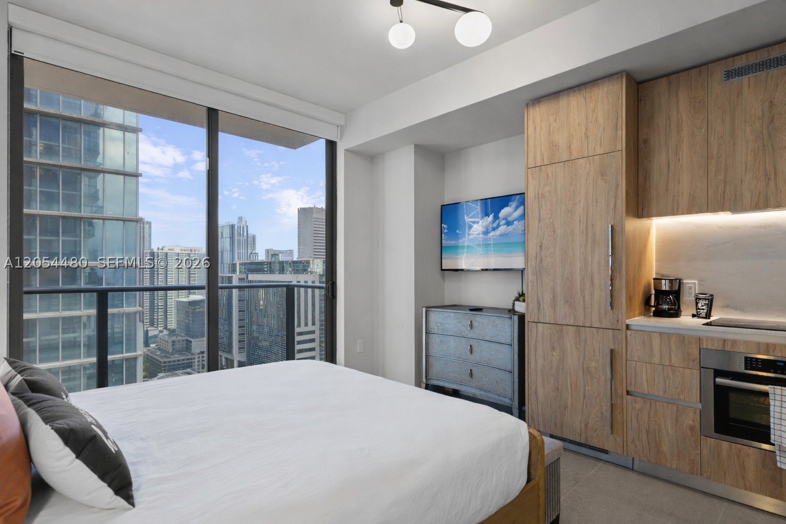 image The Crosby Miami Worldcenter2