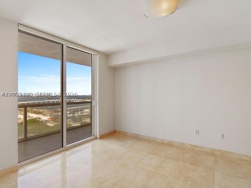 image 50 Biscayne11