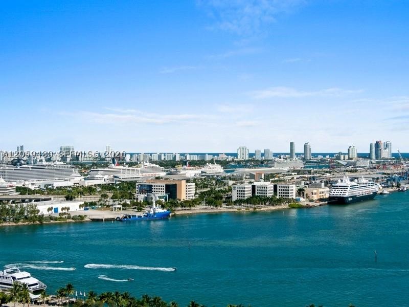 image 50 Biscayne14