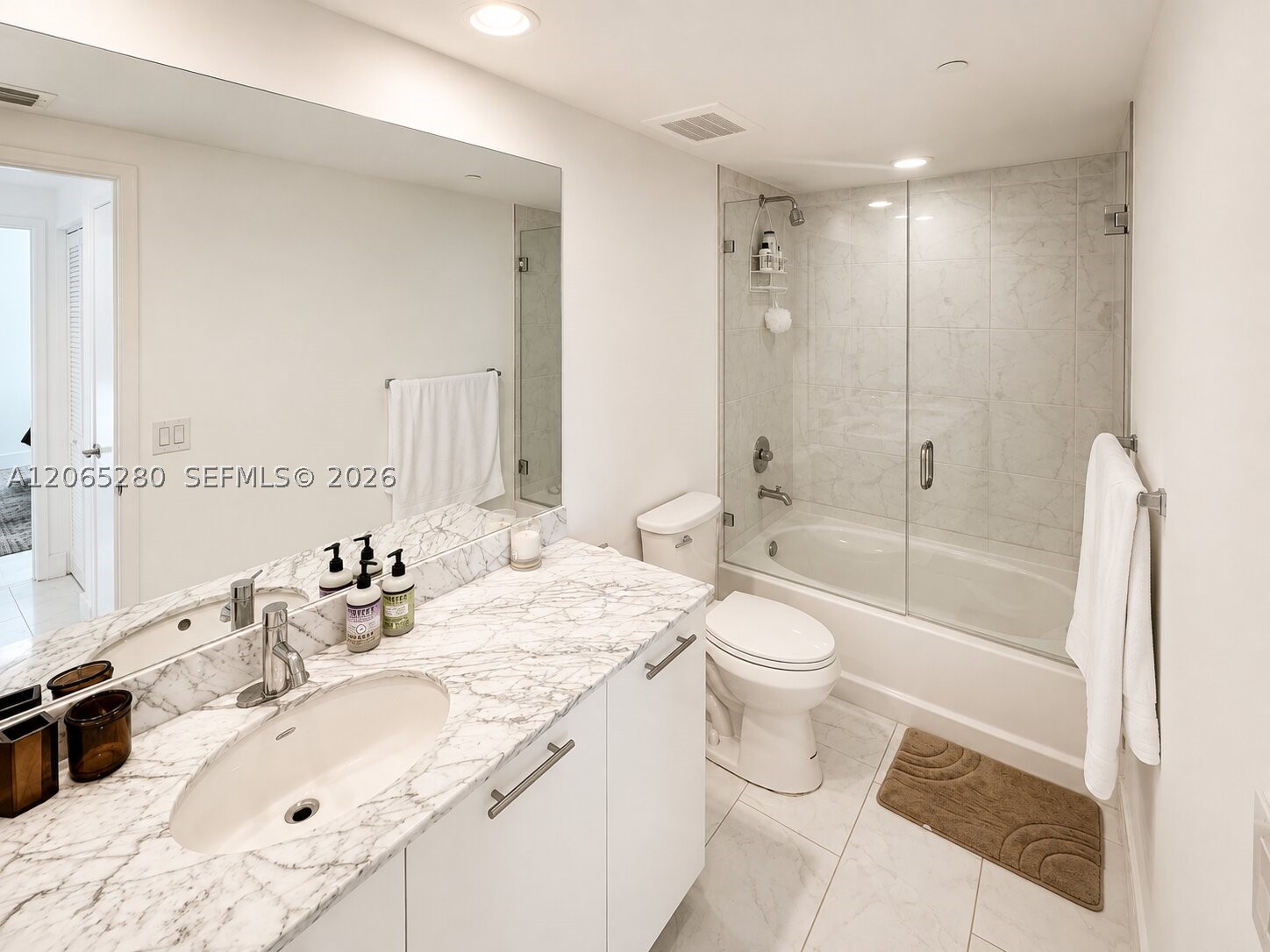 image The Plaza on Brickell East20