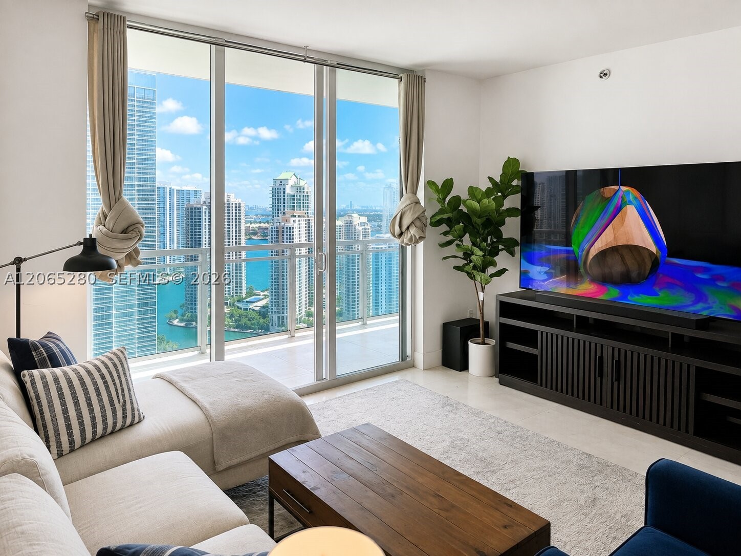 image The Plaza on Brickell East2