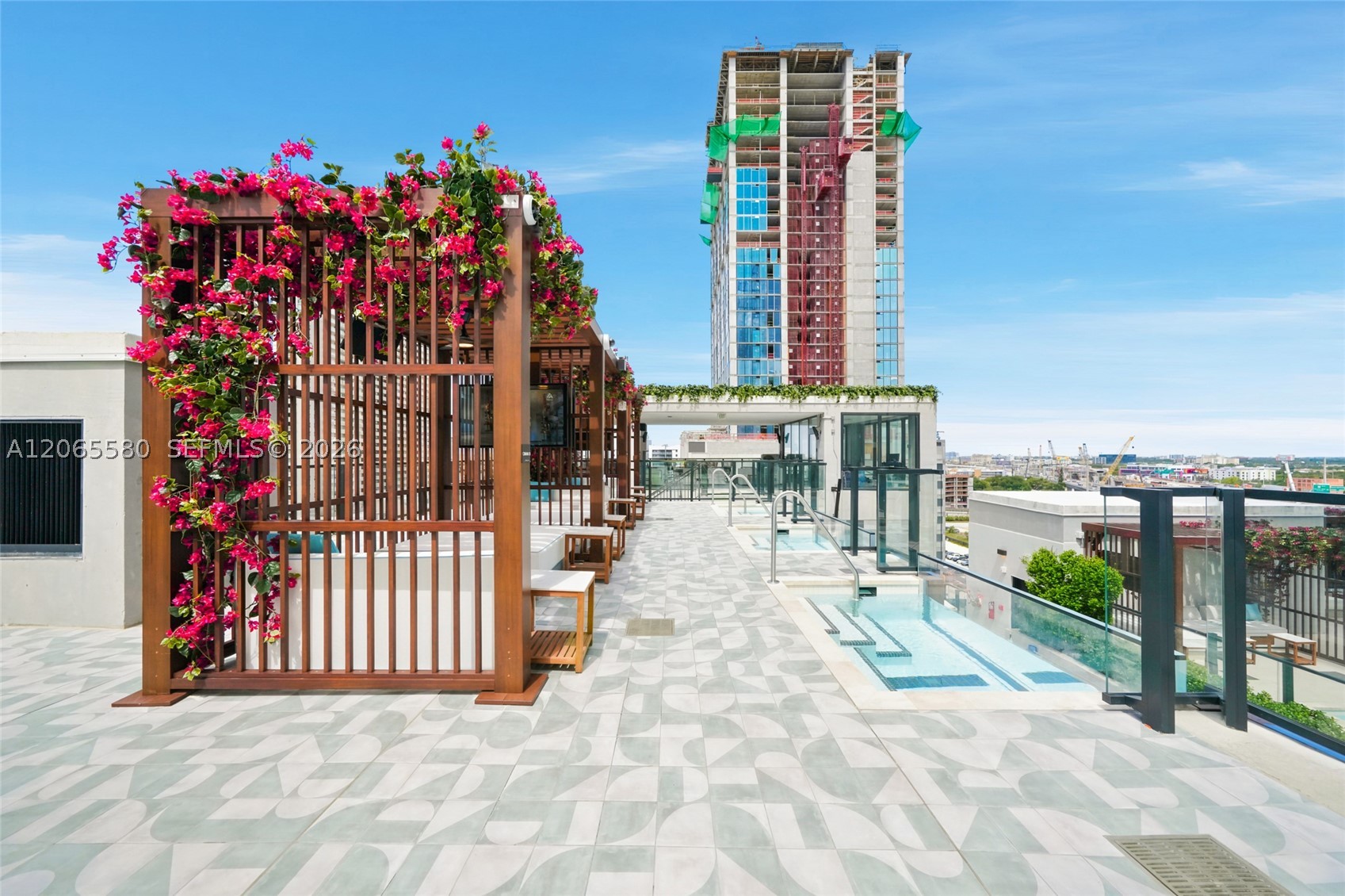 image E11EVEN Hotel & Residences19