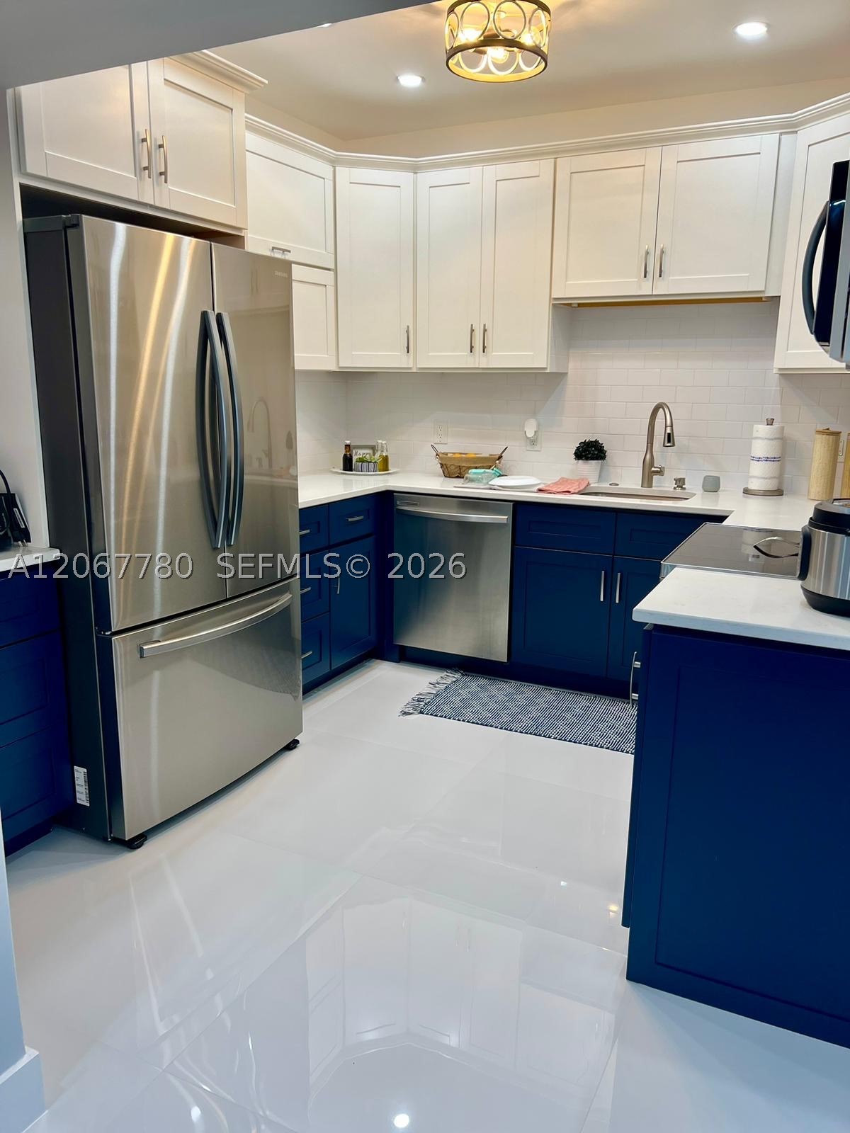 1500 S Ocean Dr #1E