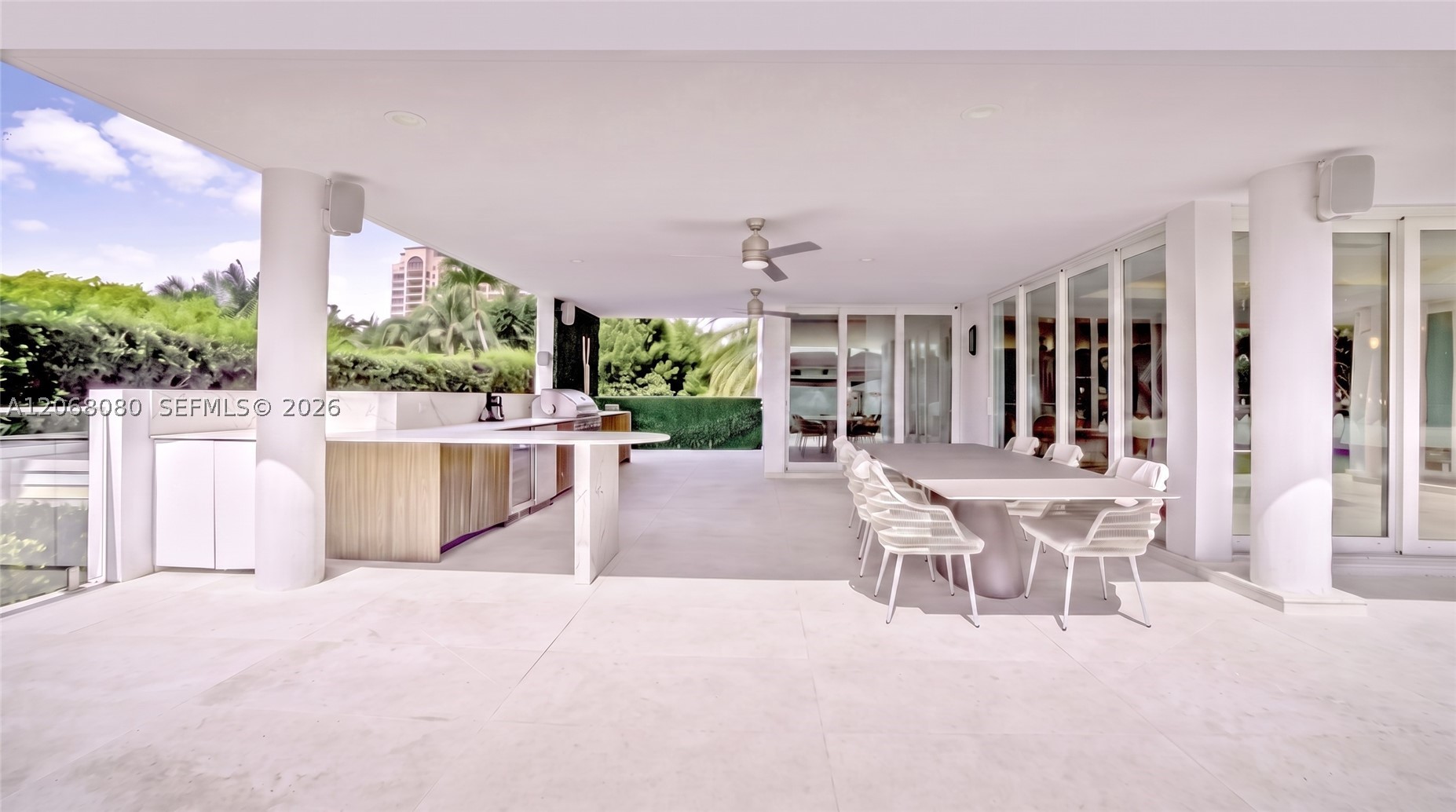 6819 Sunrise Pl Coral Gables, FL 33133