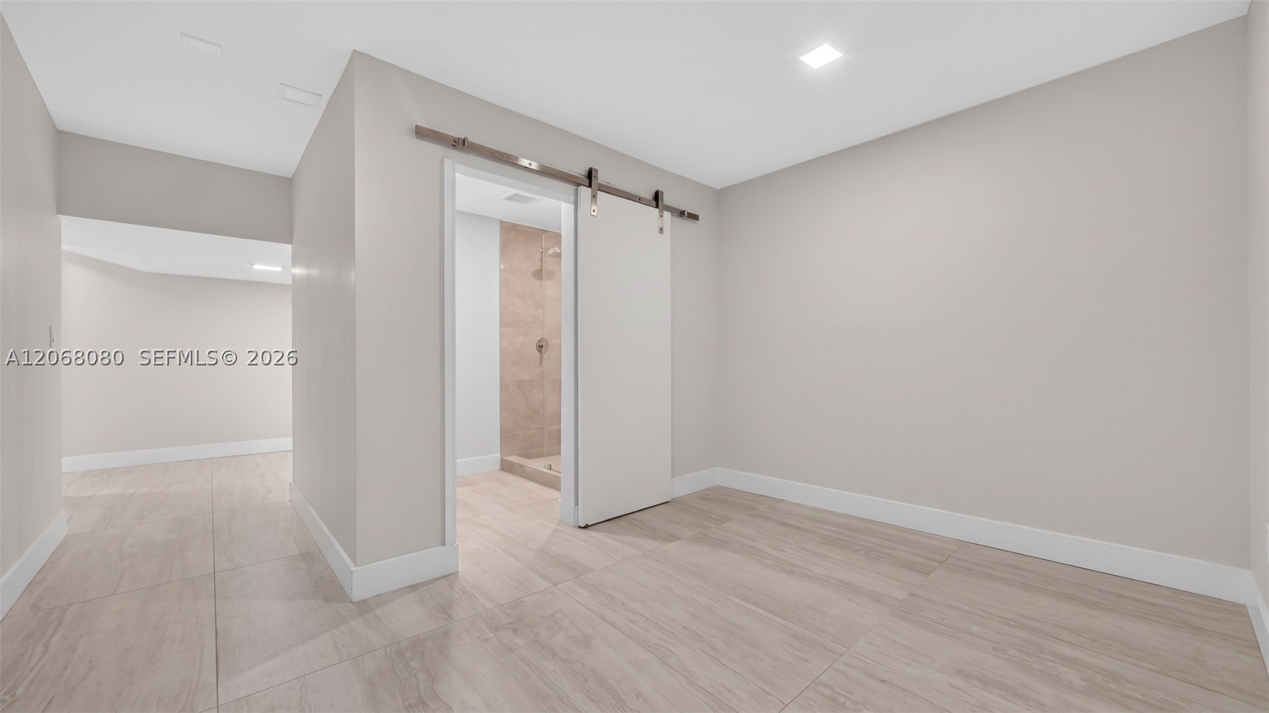 6819 Sunrise Pl Coral Gables, FL 33133