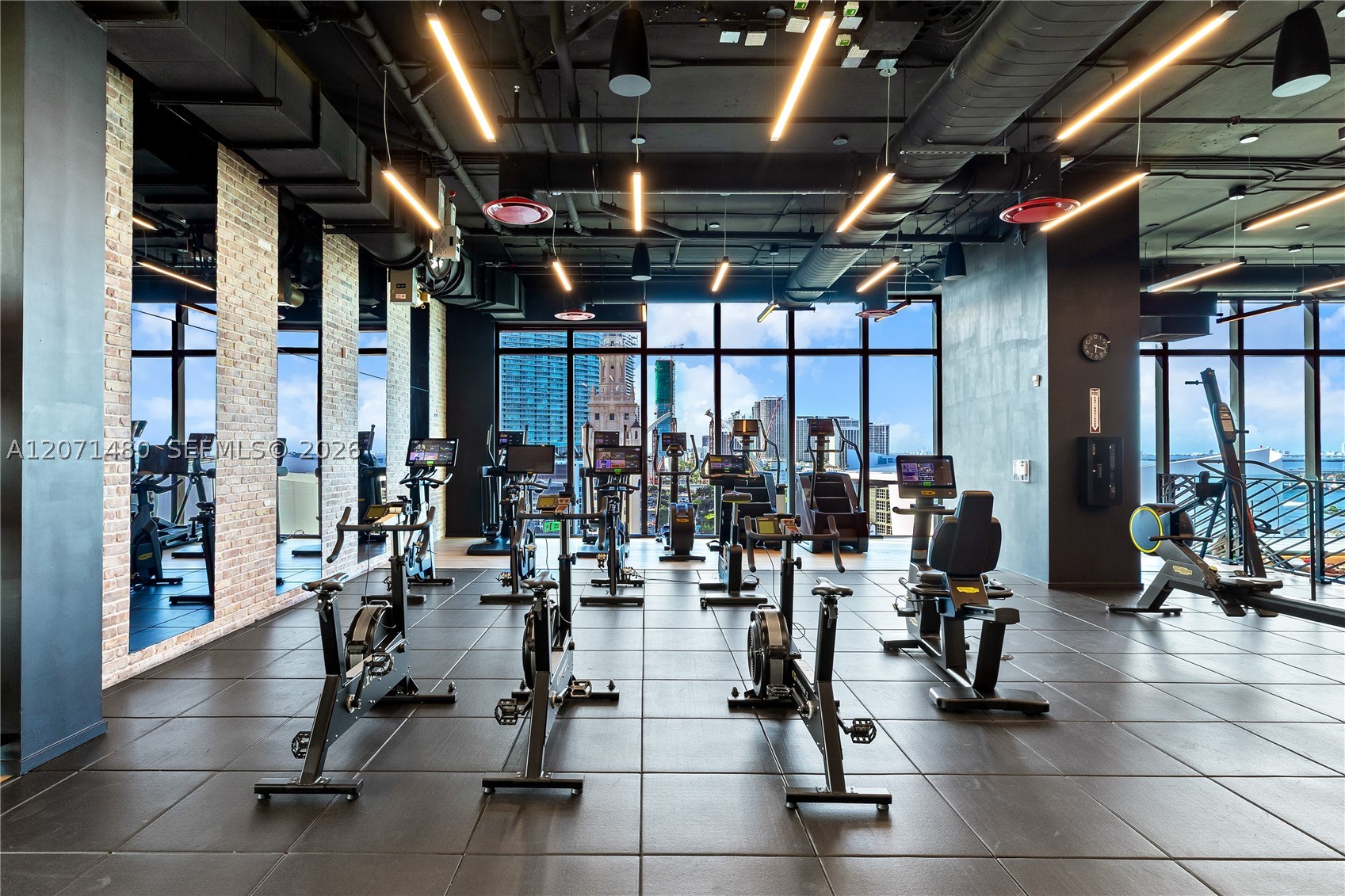 image The Elser Hotel & Residences13