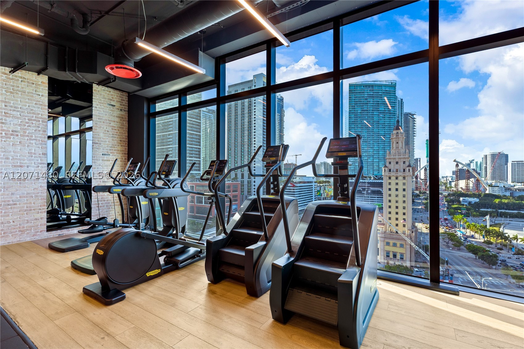 image The Elser Hotel & Residences8