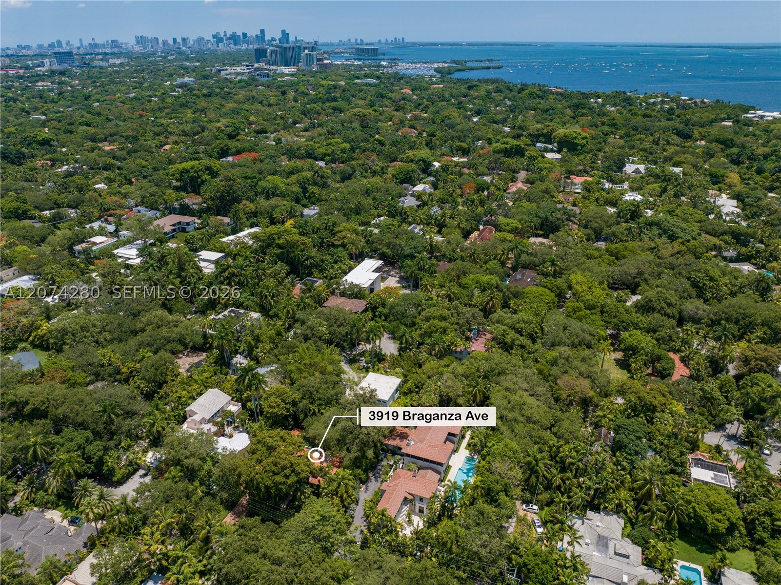 3919 Braganza Ave Miami, FL 33133