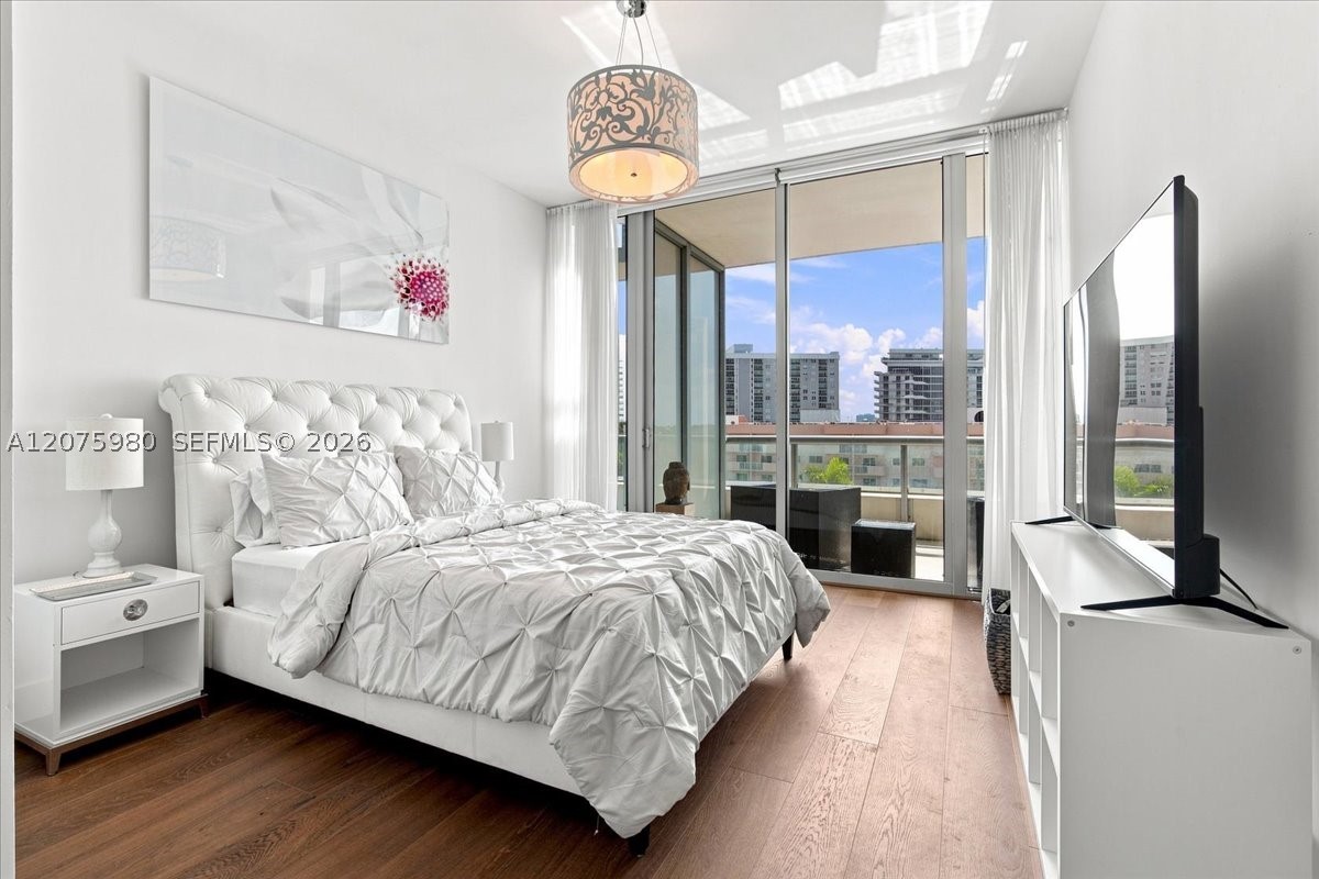 6799 Collins Ave #412 Miami Beach, FL 33141