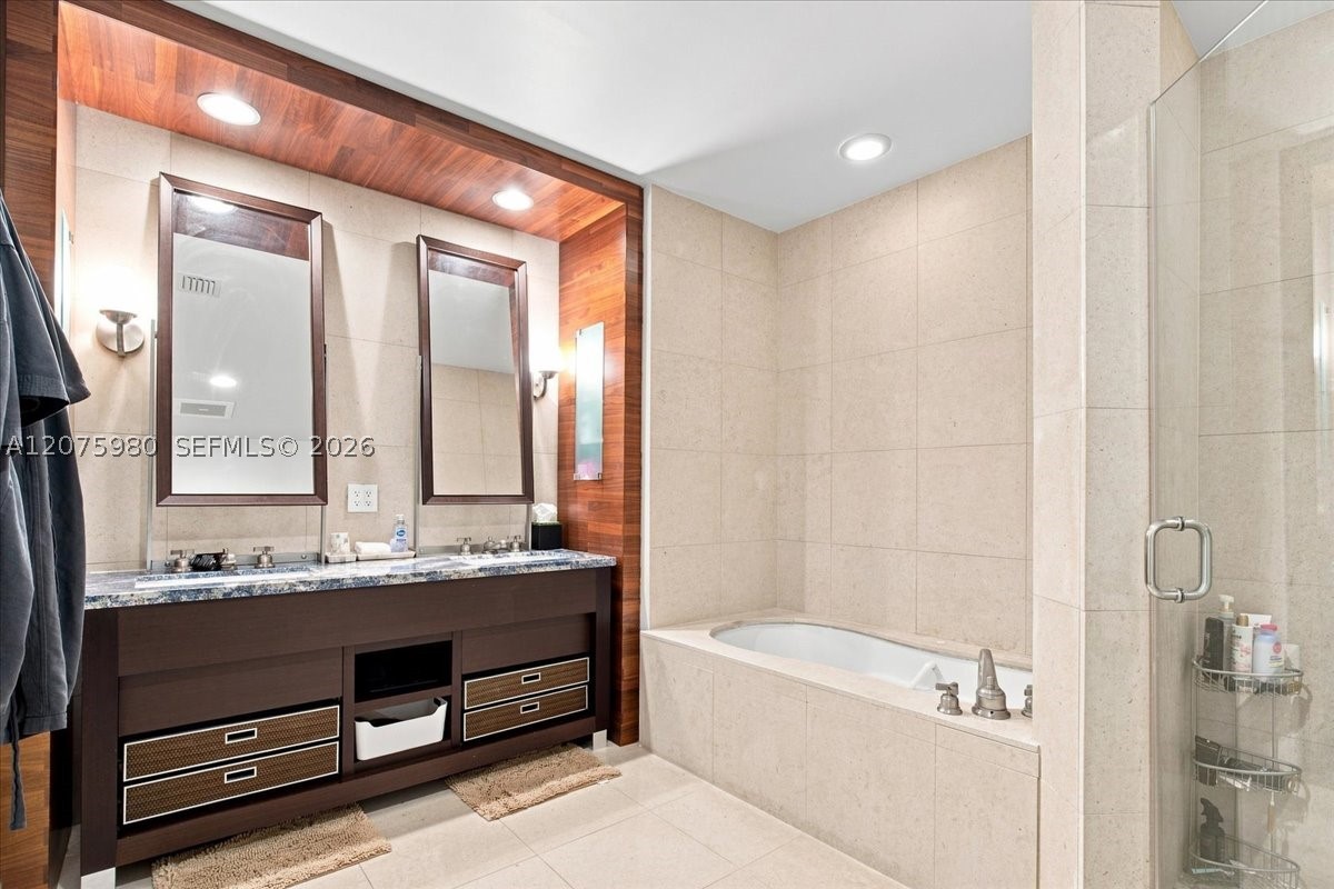 6799 Collins Ave #412 Miami Beach, FL 33141