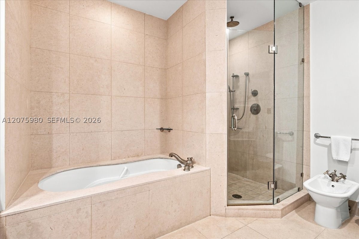 6799 Collins Ave #412 Miami Beach, FL 33141