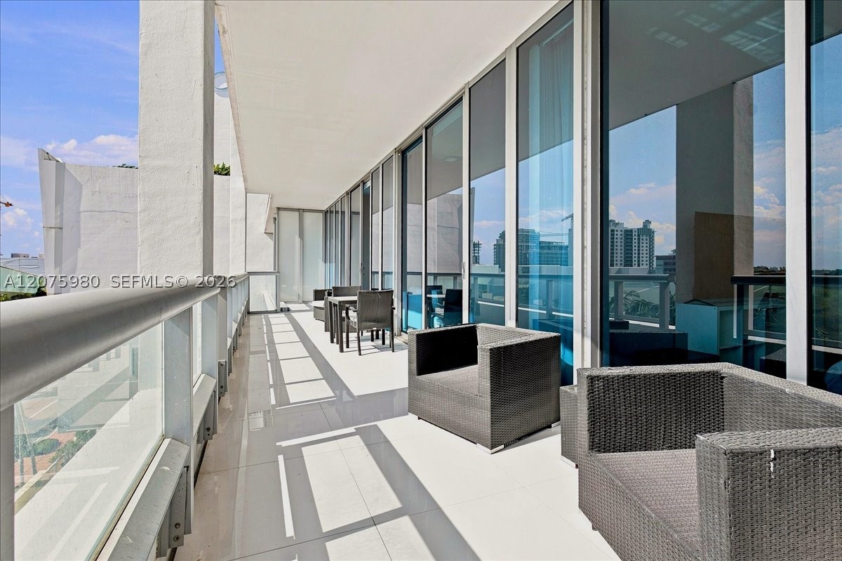 6799 Collins Ave #412 Miami Beach, FL 33141