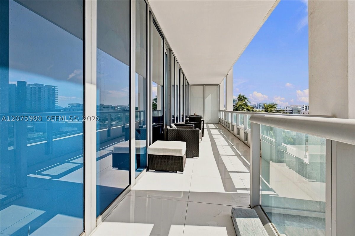 6799 Collins Ave #412 Miami Beach, FL 33141