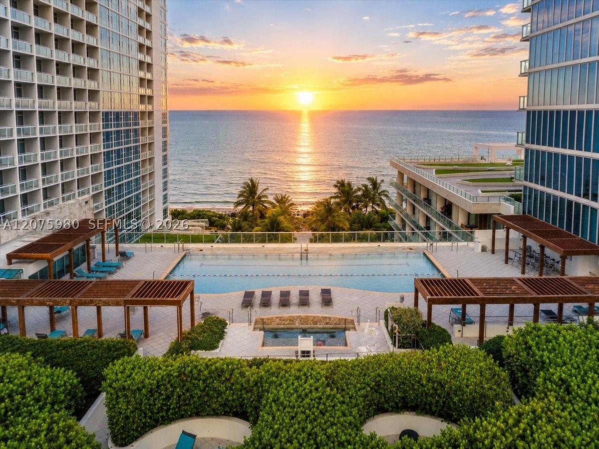 6799 Collins Ave #412 Miami Beach, FL 33141