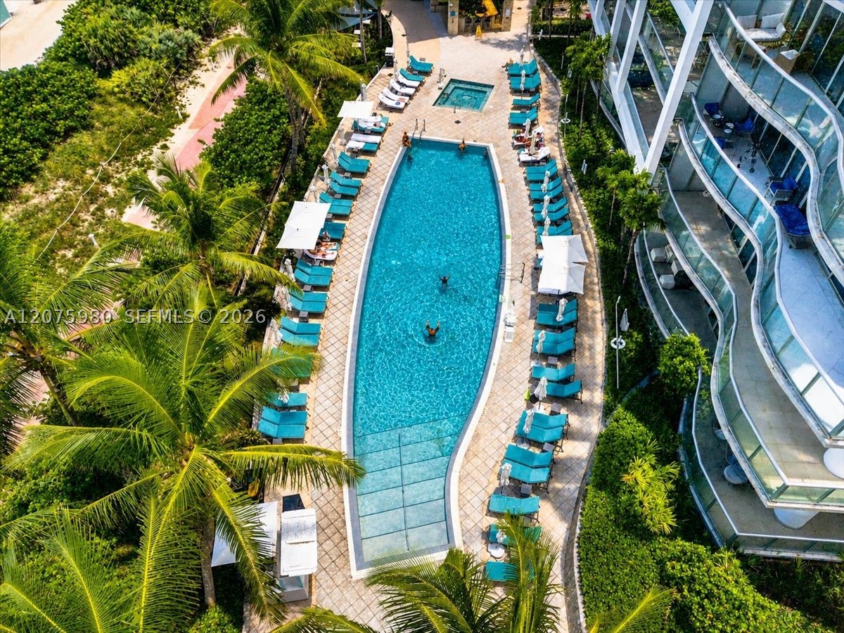 6799 Collins Ave #412 Miami Beach, FL 33141