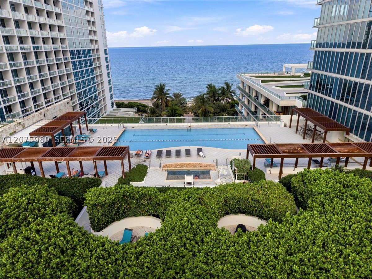6799 Collins Ave #412 Miami Beach, FL 33141