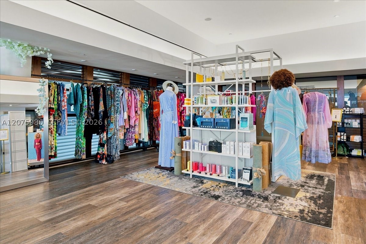 6799 Collins Ave #412 Miami Beach, FL 33141