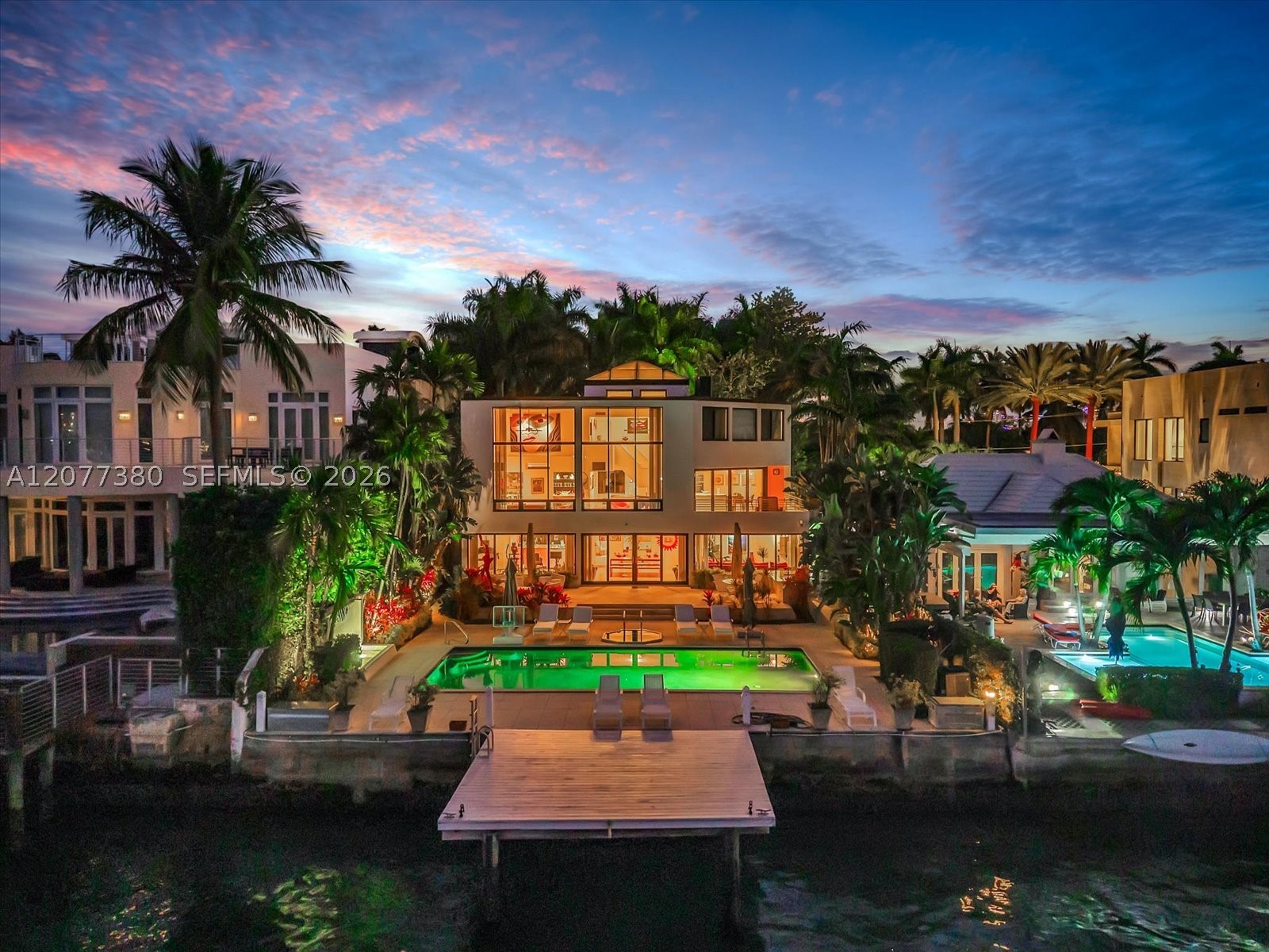 279 N Hibiscus Dr Miami Beach, FL 33139