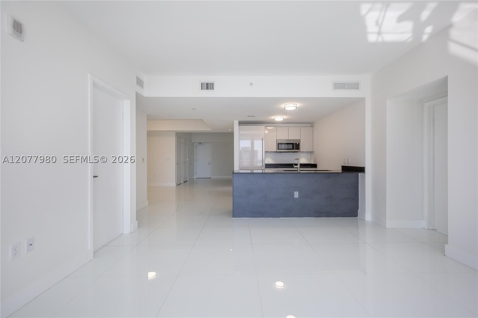 image 1010 Brickell10