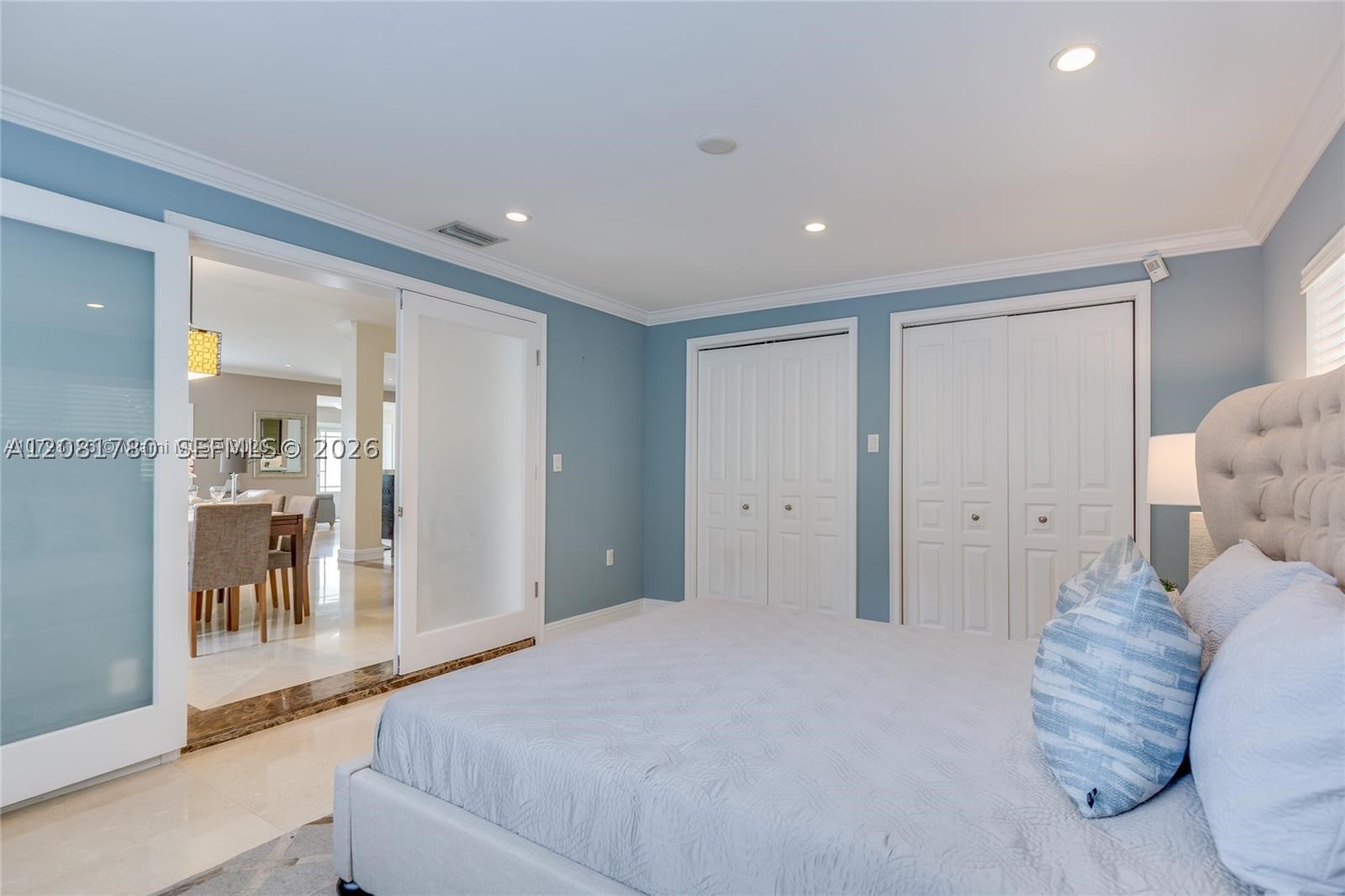 4323 N Bay Rd Miami Beach, FL 33140