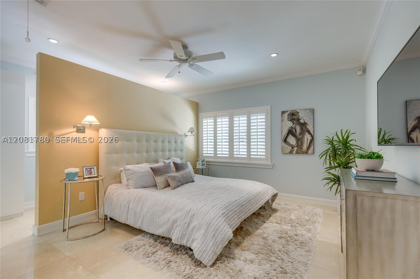 4323 N Bay Rd Miami Beach, FL 33140