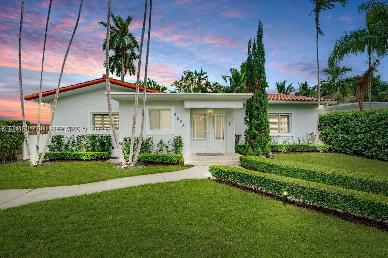 4323 N Bay Rd Miami Beach, FL 33140