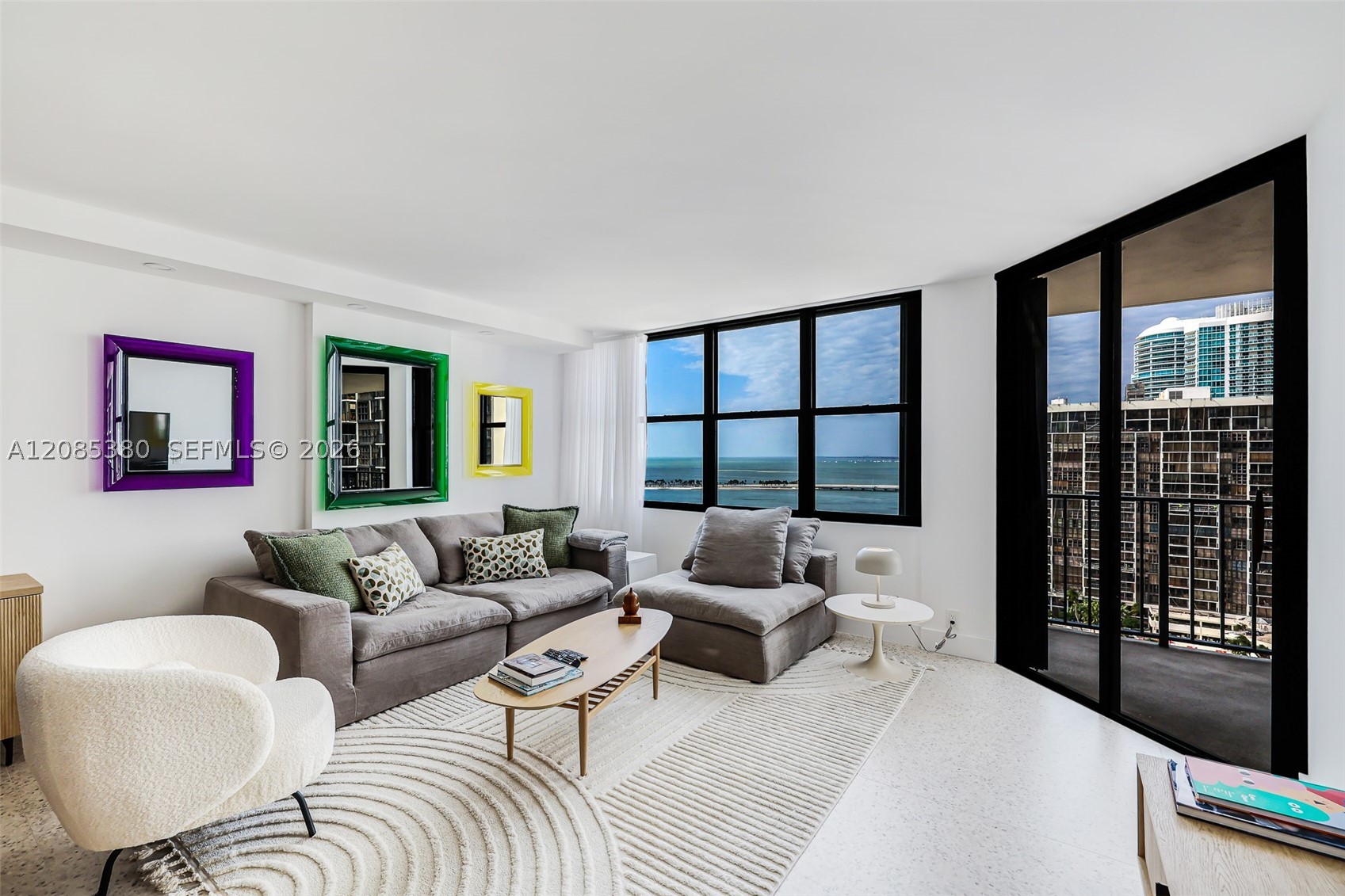 image Brickell Place I4