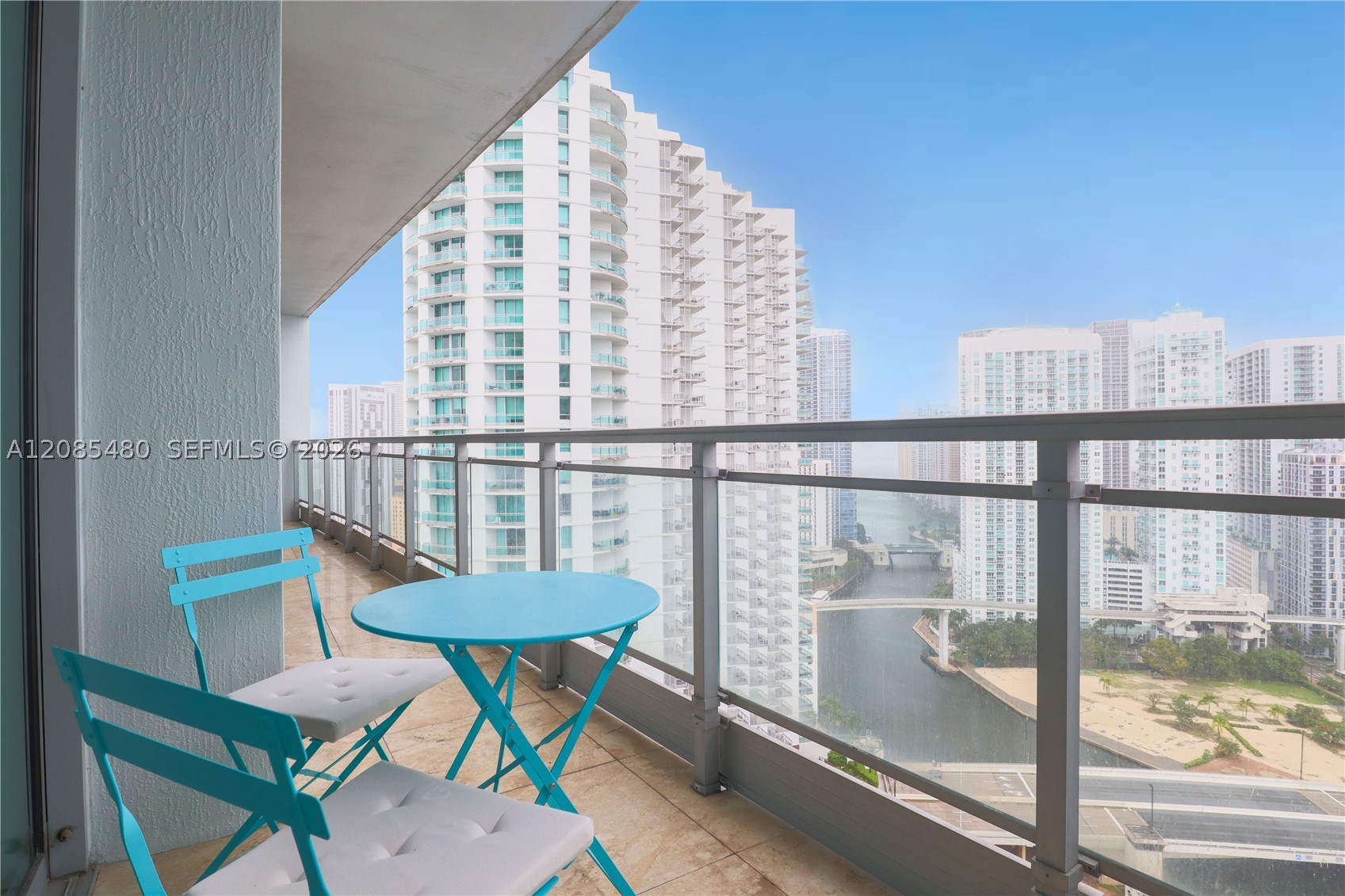 image The Ivy at Riverfront6