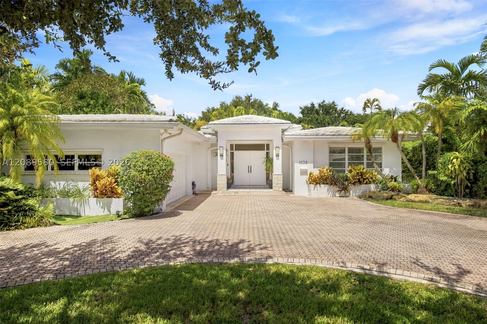 1325 Blue Rd Coral Gables, FL 33146