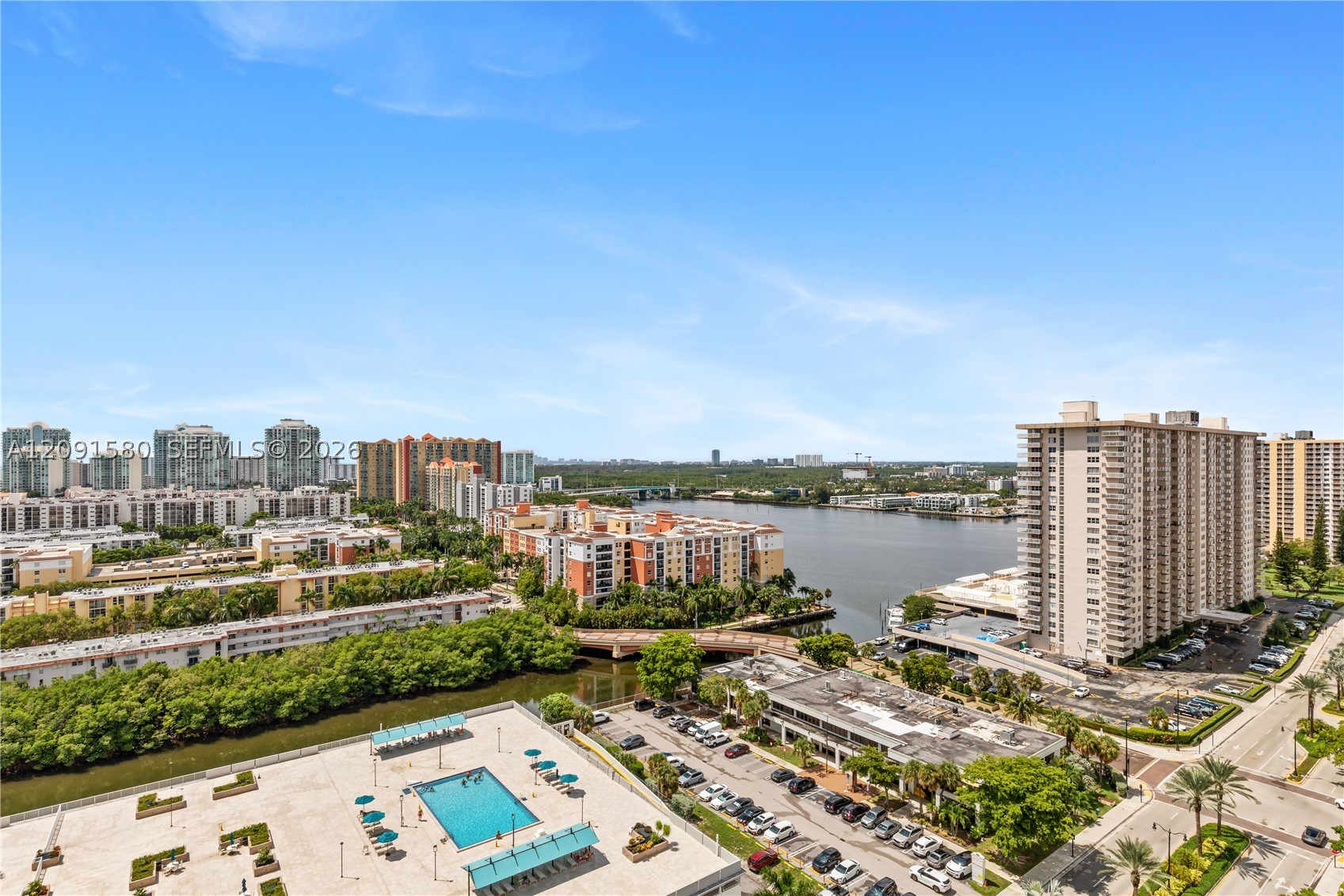image Winston Towers 40027