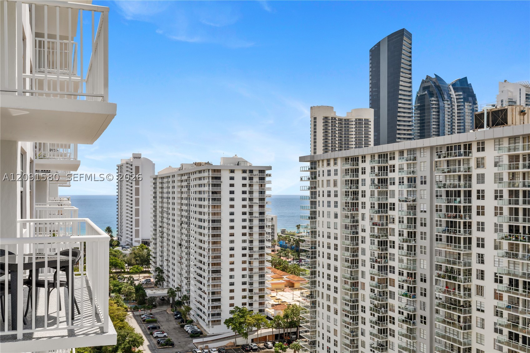image Winston Towers 40031