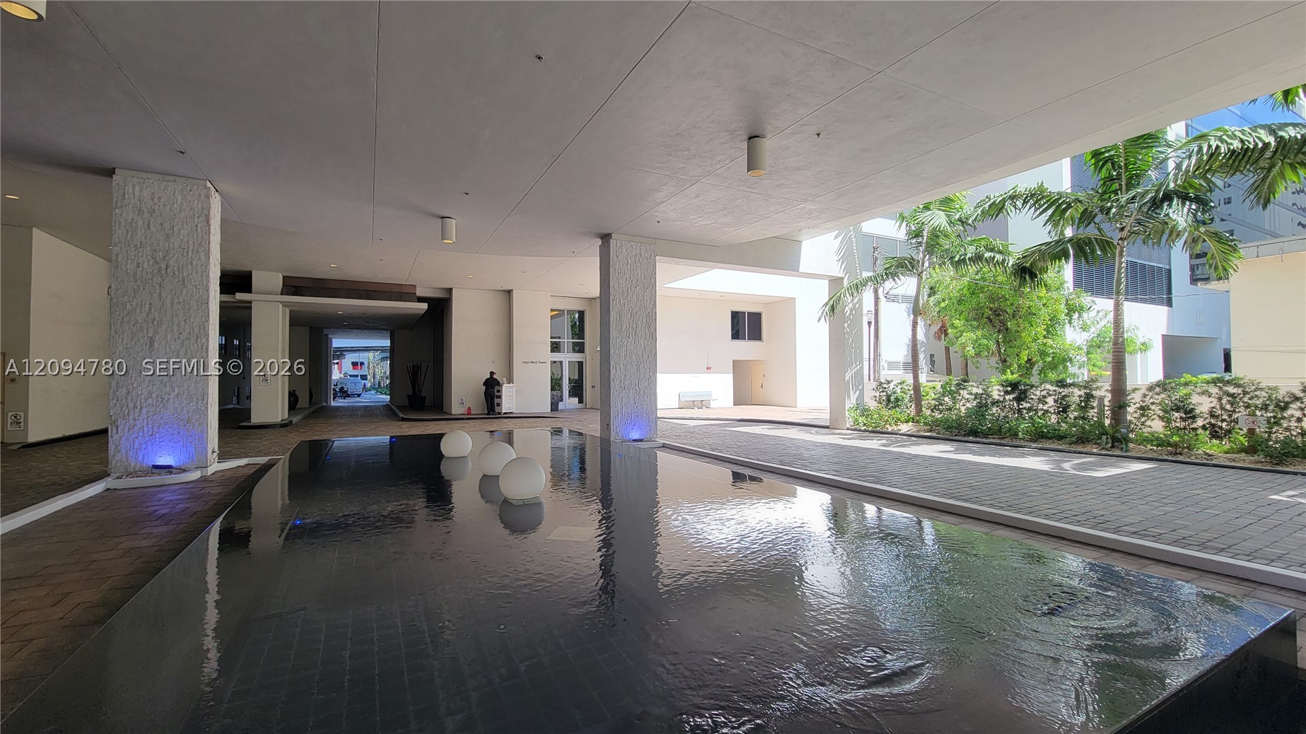 image 1060 Brickell - 106013