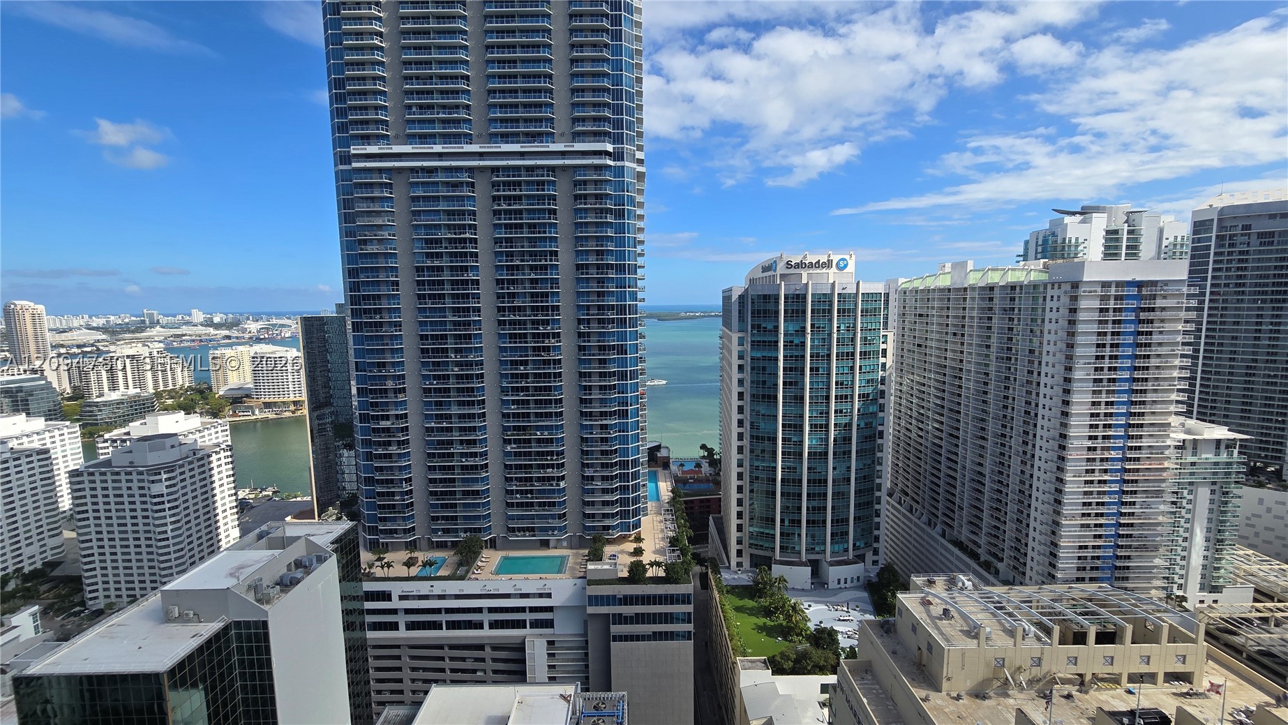 image 1060 Brickell - 10602